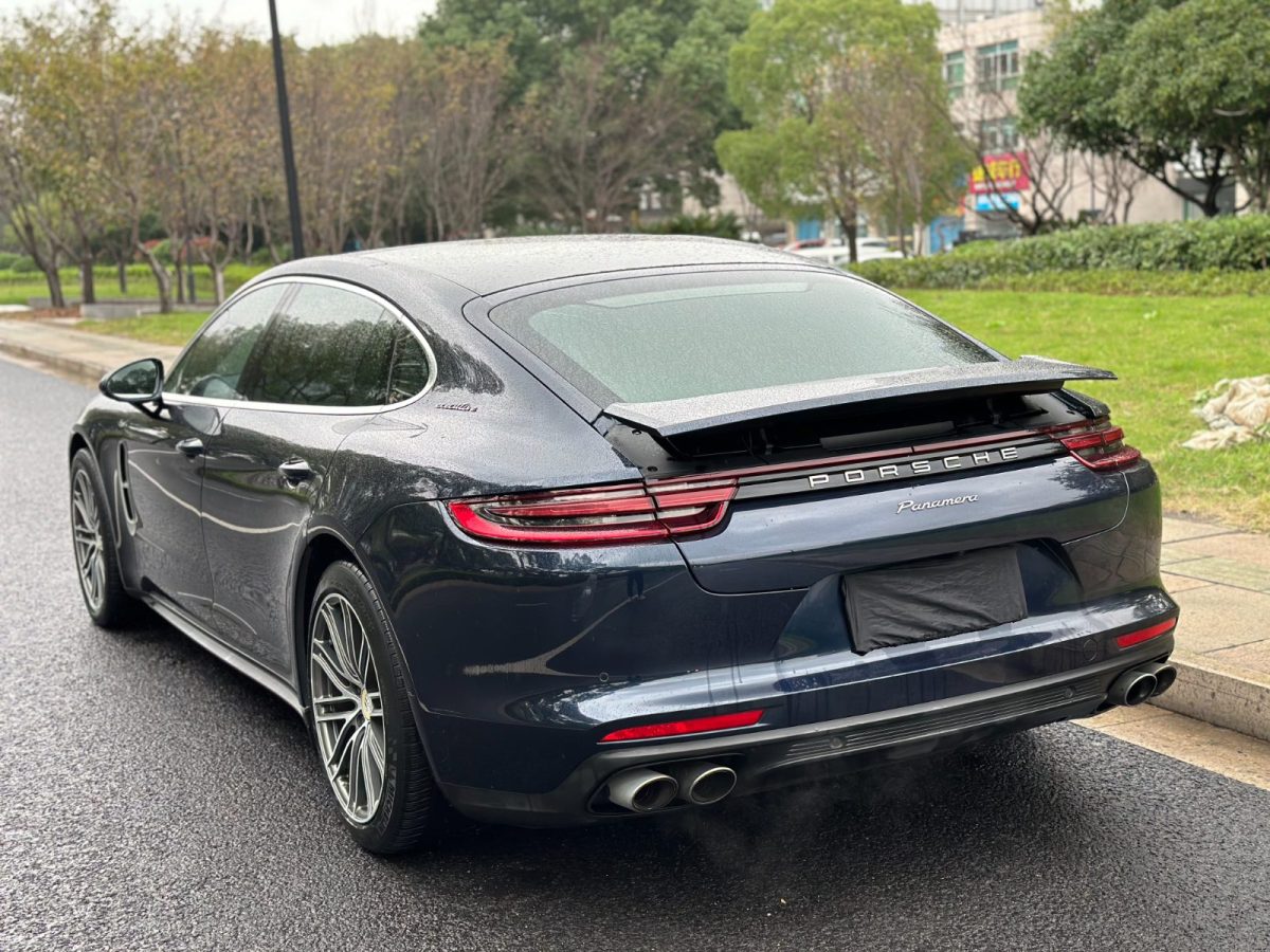 2018年4月保時捷 Panamera  2017款 Panamera 行政加長版 3.0T