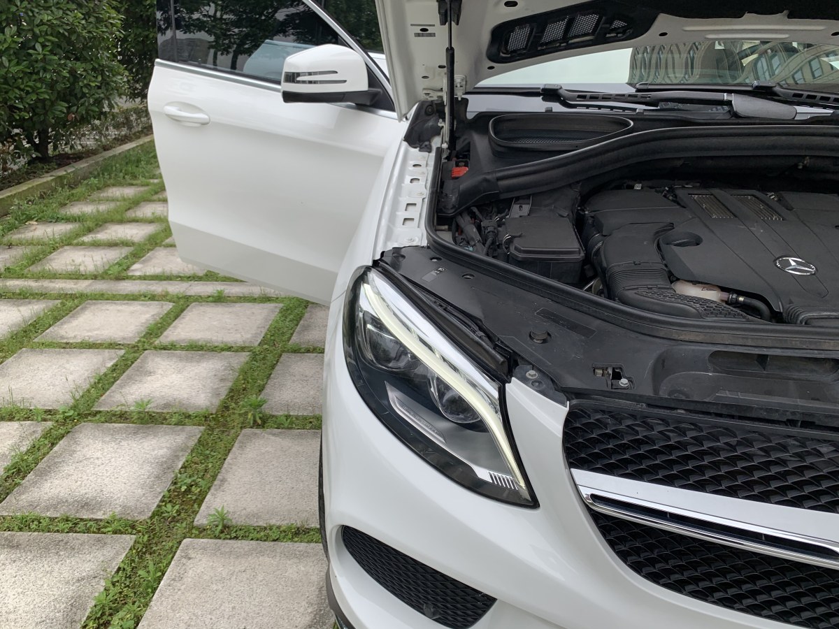 奔馳 奔馳GLE轎跑  2018款 GLE 320 4MATIC 轎跑SUV圖片