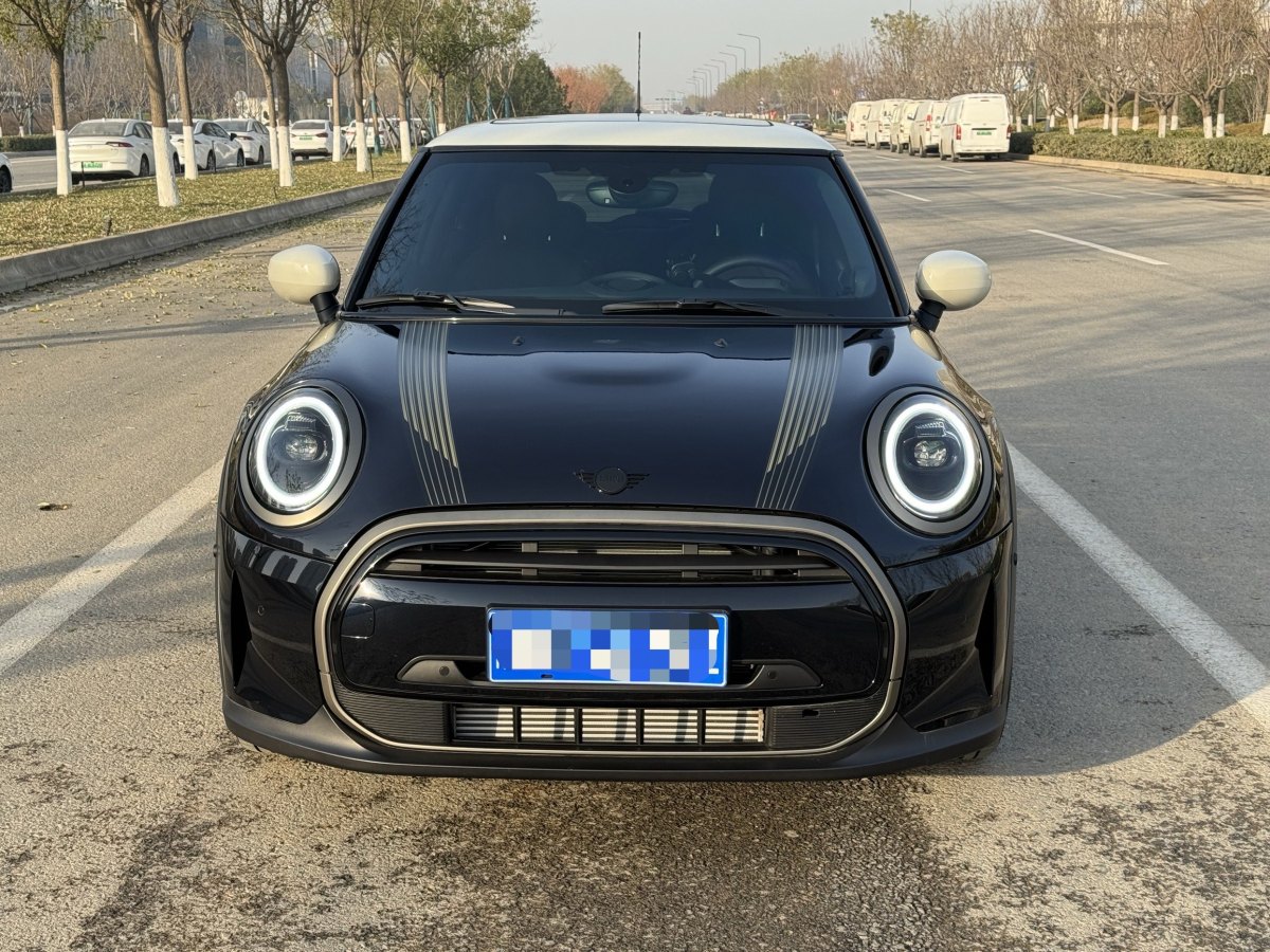 MINI MINI  2023款 1.5T COOPER 執(zhí)迷版圖片