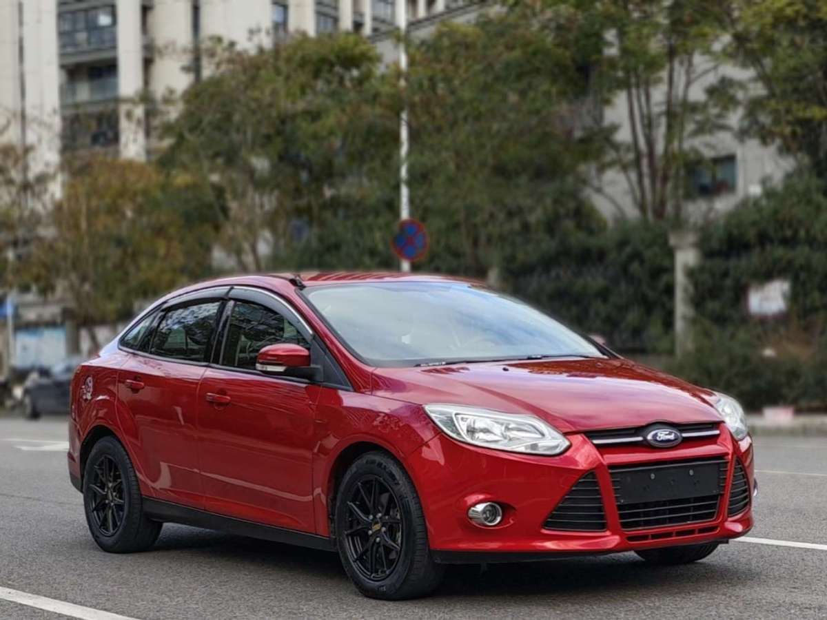 福特 ?？怂? 2012款 三廂 1.6L 自動風(fēng)尚型圖片