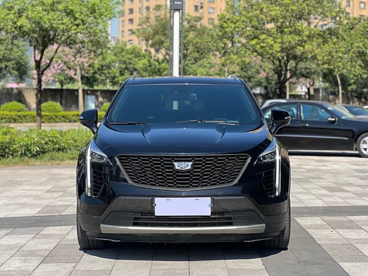 凱迪拉克 XT4  2021款 28T 四驅(qū)領(lǐng)先型圖片