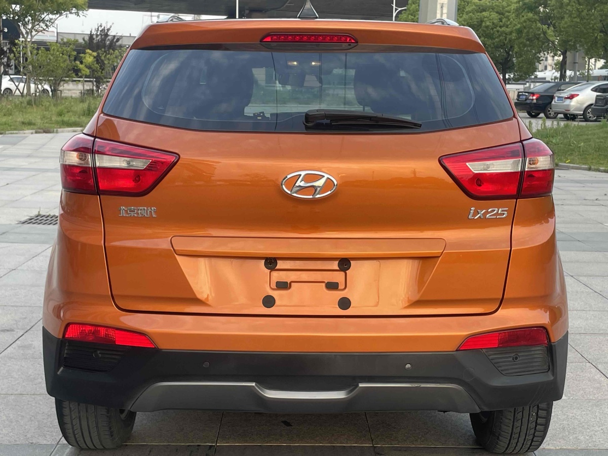 2016年2月現(xiàn)代 ix25  2015款 1.6L 自動兩驅智能型GLS