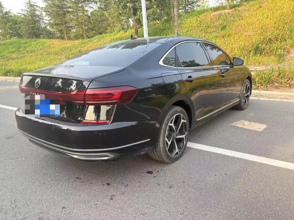 大眾 帕薩特  2024款 330TSI 星空精英版圖片