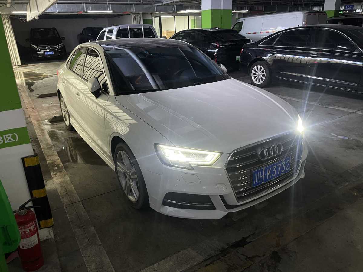 奧迪 奧迪A3  2019款 Limousine 35 TFSI 時(shí)尚型 國(guó)VI圖片