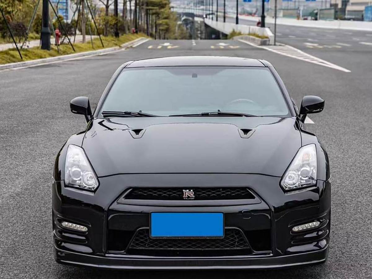 日產(chǎn) GT-R  2012款 3.8T Premium Edition圖片