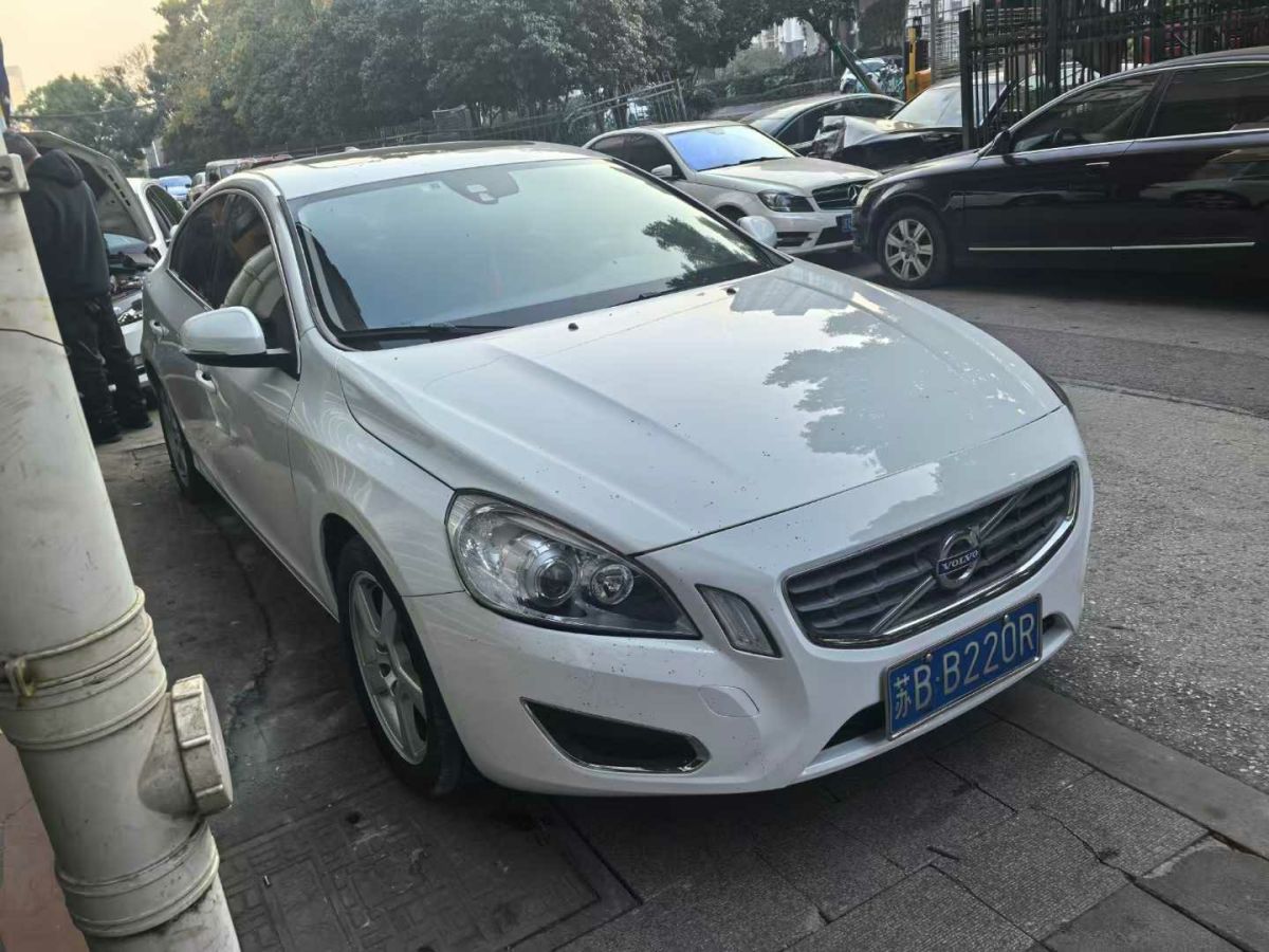 沃爾沃 S60  2012款 1.6T DRIVe 智尚版圖片