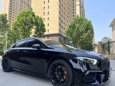 奔馳 奔馳A級(jí)AMG  2021款 AMG A 35 L 4MATIC 熾夜特別版圖片