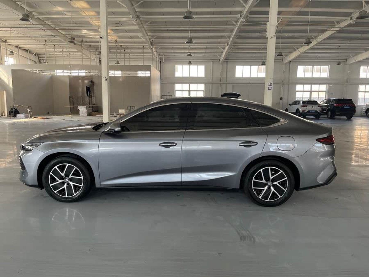 比亞迪 秦L  2024款 DM-i 120KM超越型圖片