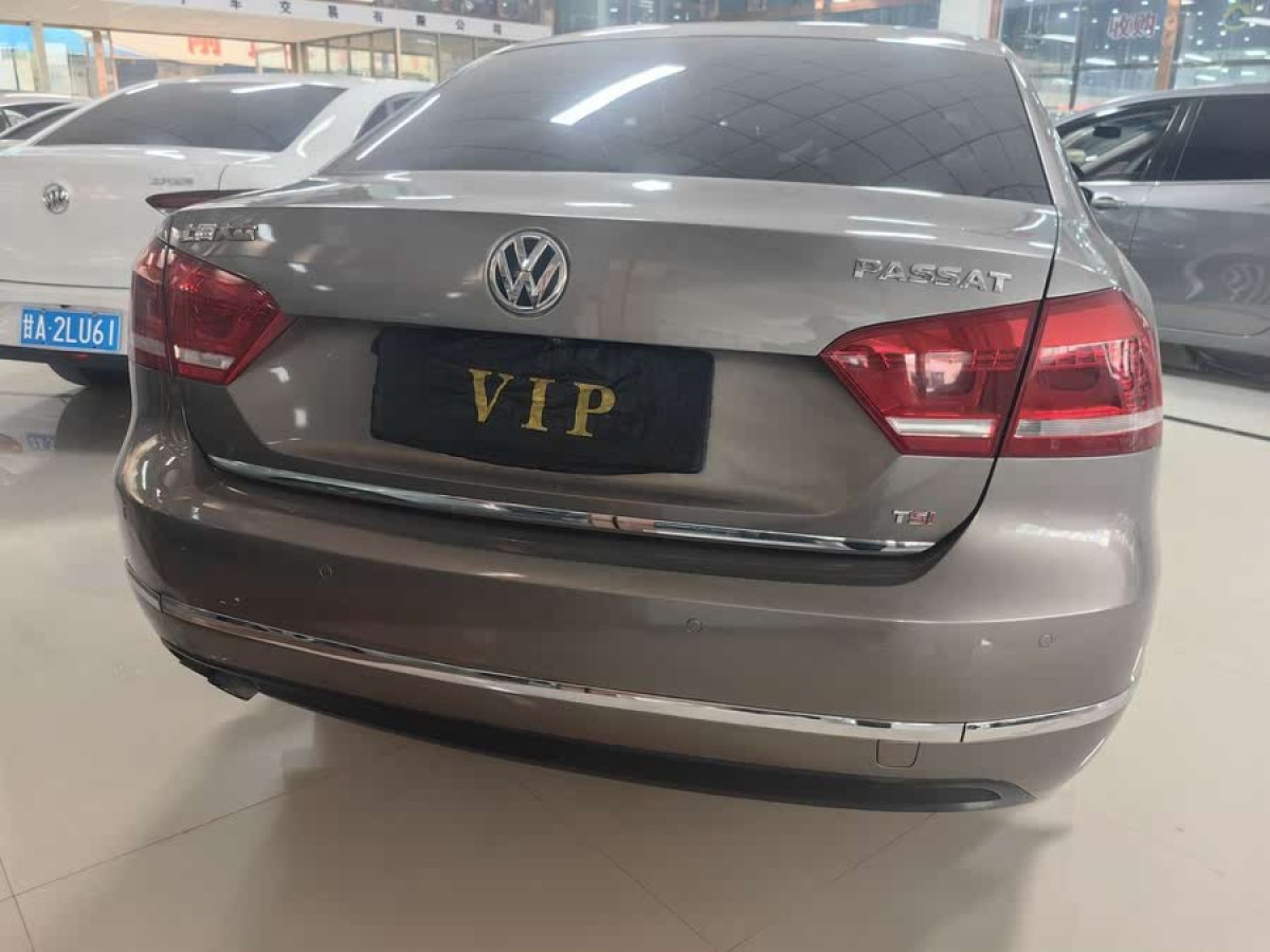 大眾 帕薩特  2014款 1.8TSI DSG御尊版圖片