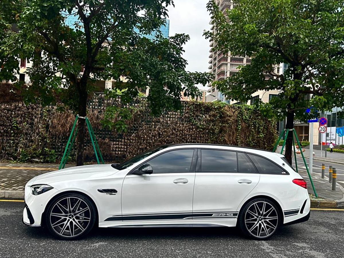 奔馳 奔馳C級(jí)AMG  2024款 改款 AMG C 43 4MATIC 旅行轎車 特別版圖片