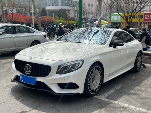 奔驰 奔驰S级  2017款 S 400 4MATIC 轿跑版