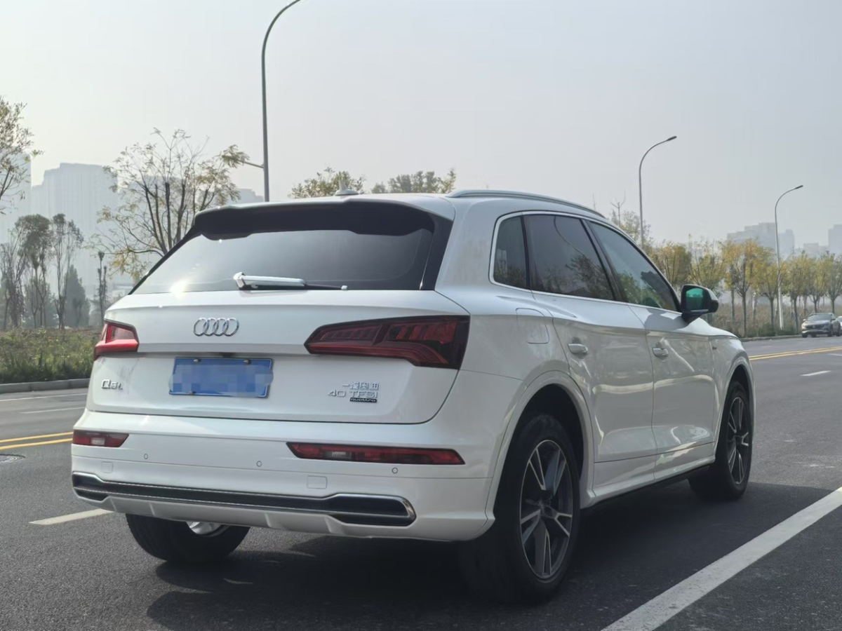 2019年6月奧迪 奧迪Q5L  2018款 40 TFSI 榮享時尚型