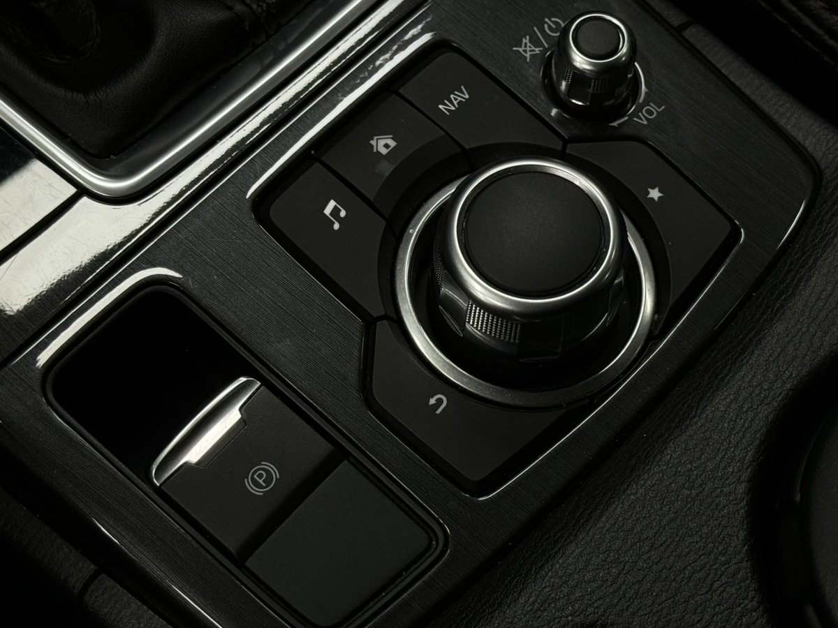2016年5月马自达 CX-5  2015款 2.5L 自动四驱尊贵型