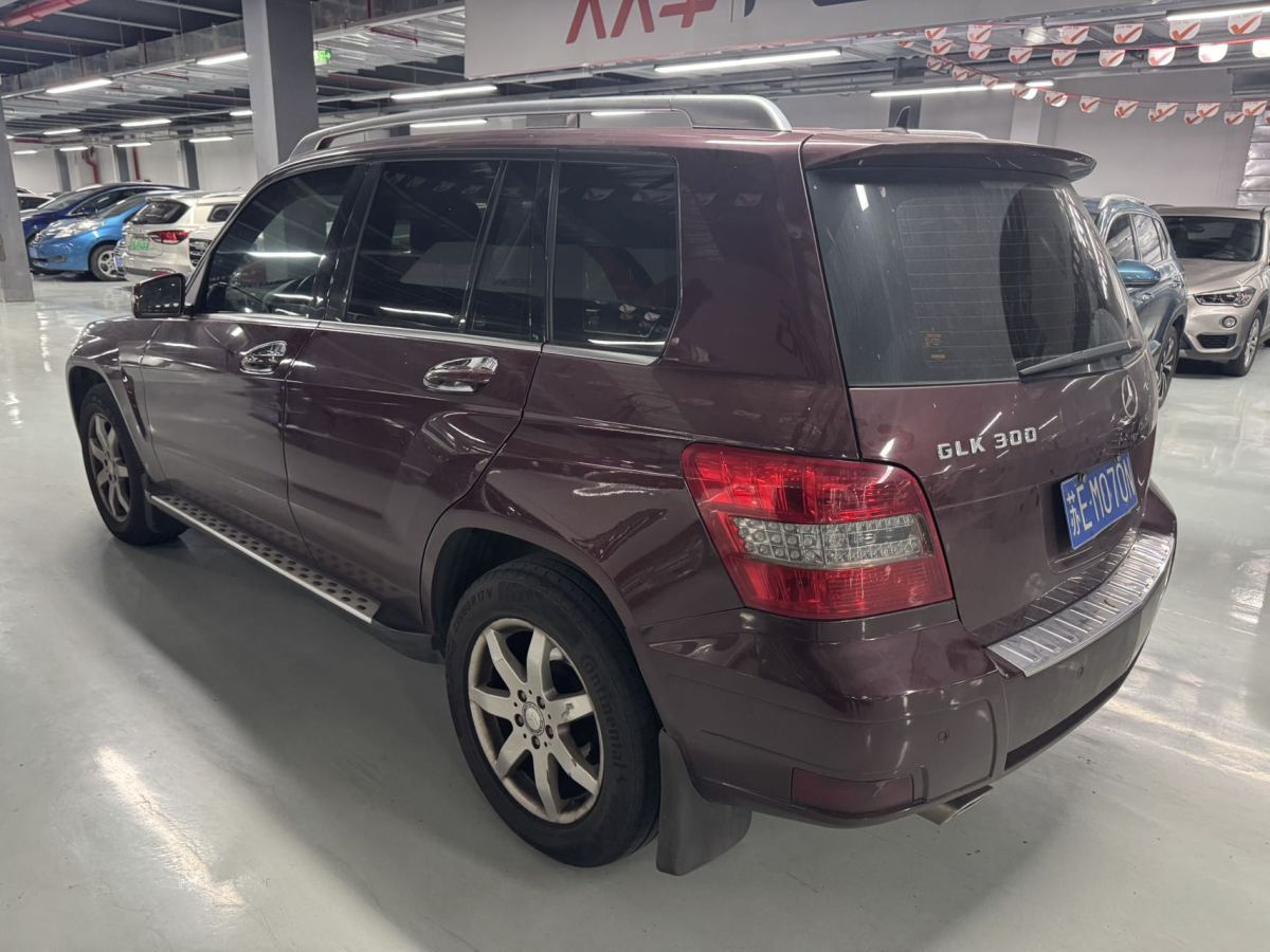 奔馳 奔馳GLK級(jí)  2010款 GLK 300 4MATIC 時(shí)尚型圖片