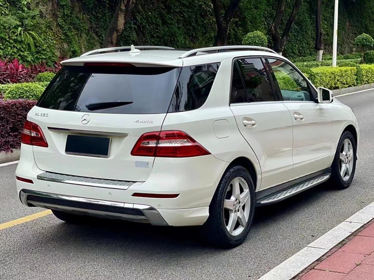 奔馳 奔馳M級(jí)  2012款 ML 350 豪華型圖片