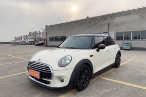 MINI MINI 1.5T COOPER Fun 五門版