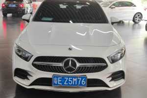 奔馳A級(jí) 奔馳 改款 A 200 L 運(yùn)動(dòng)轎車動(dòng)感型