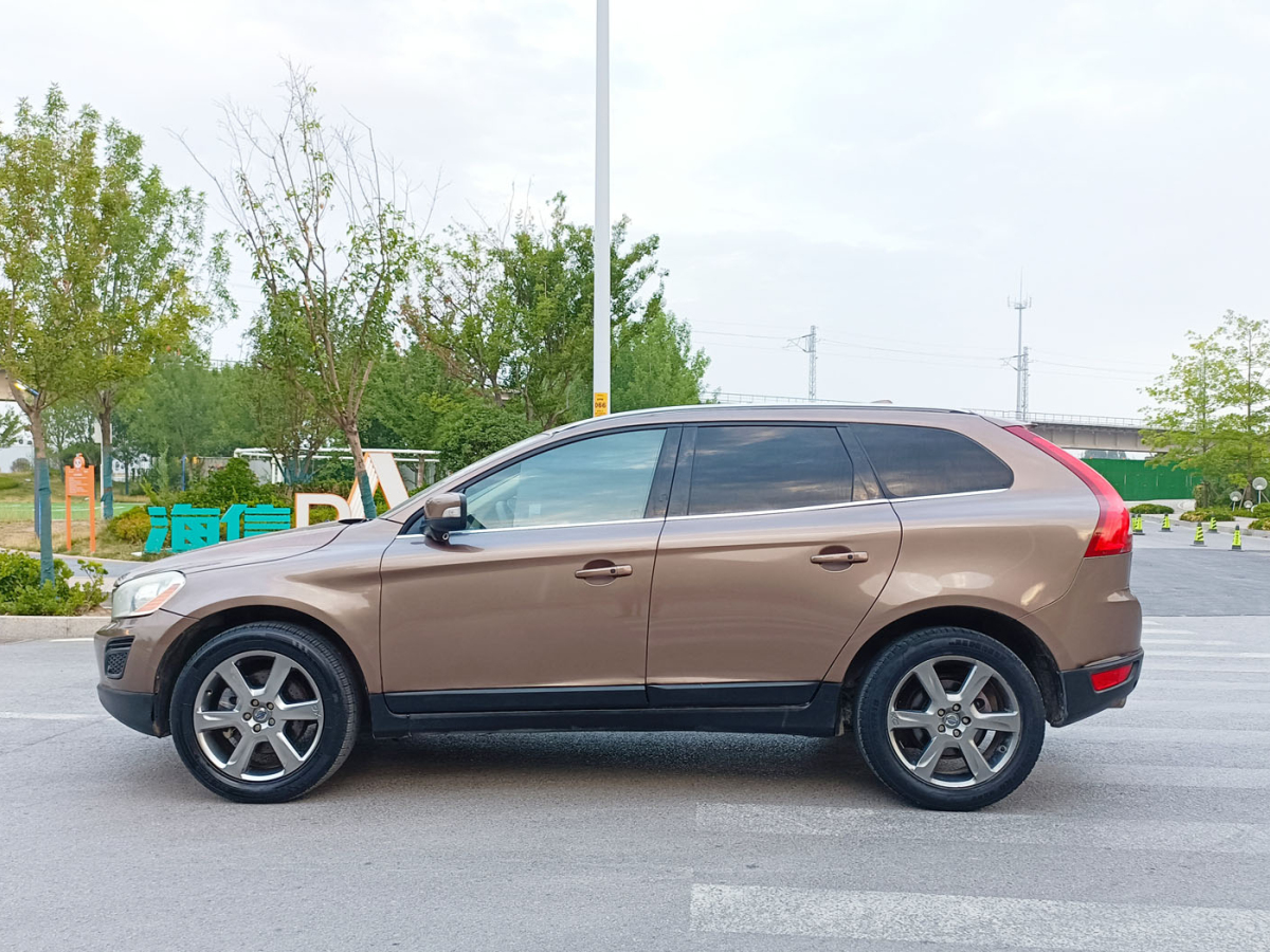 沃爾沃 XC60  2012款 T5 智尊版圖片