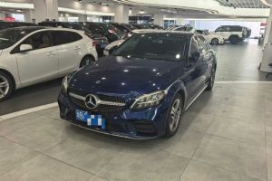 奔馳C級(jí) 奔馳 C 300 L