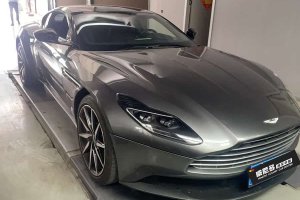 阿斯頓?馬丁DB11 阿斯頓·馬丁 4.0T V8 Coupe