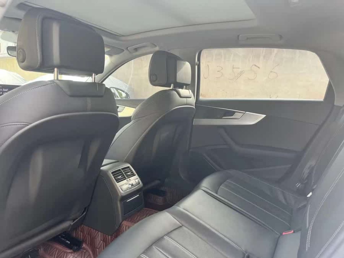 奧迪 奧迪A4L  2023款 40 TFSI 時尚動感型圖片