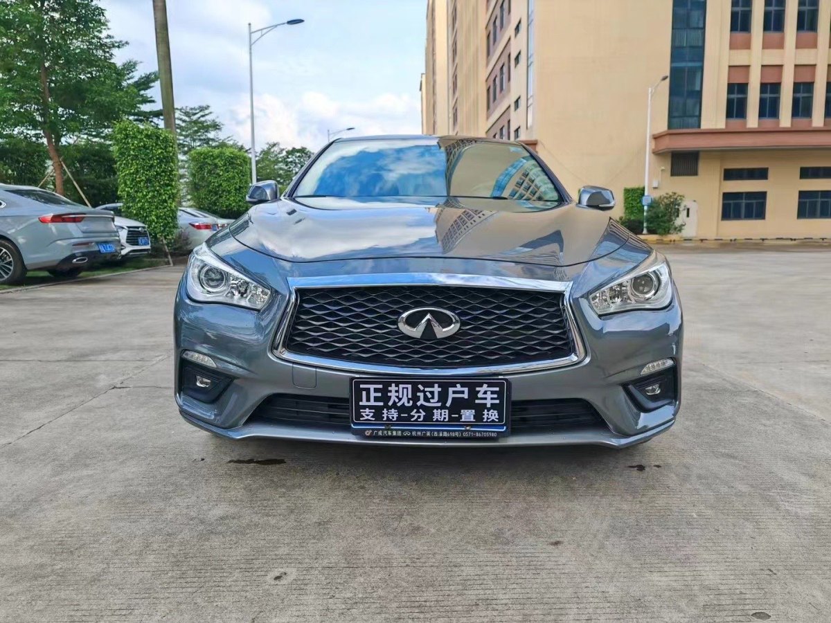 英菲尼迪 Q50L  2021款 2.0T 進(jìn)享版圖片