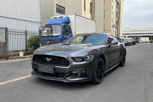 Mustang 福特 2.3T 性能版