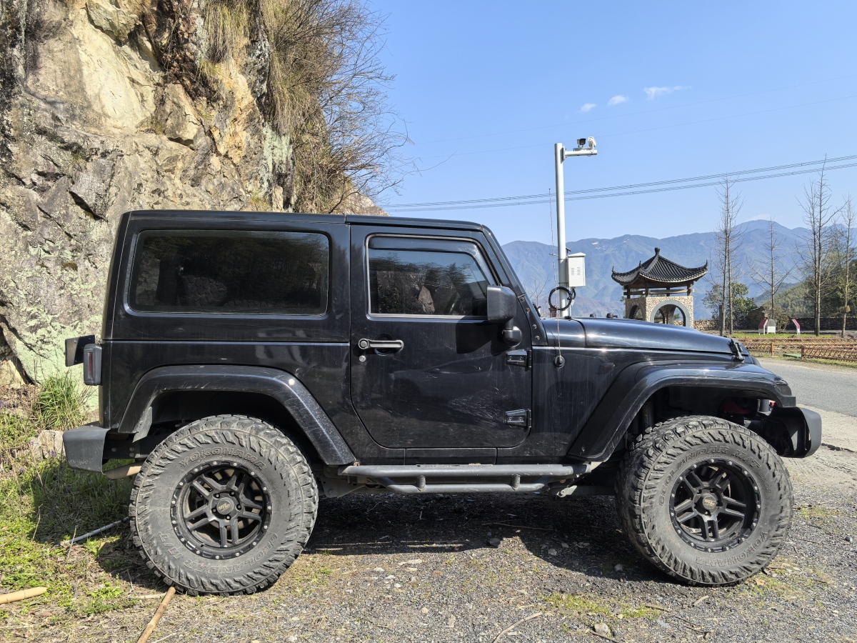 2019年4月Jeep 牧馬人  2017款 3.6L Rubicon 兩門舒享版