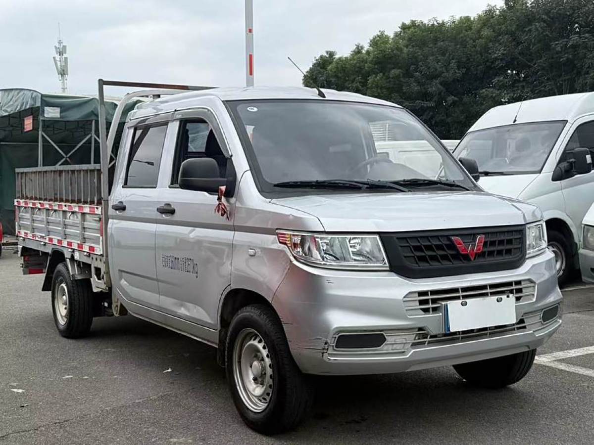 五菱 五菱榮光新卡  2021款 1.5L汽車下鄉(xiāng)版LV0加長雙排L3C圖片