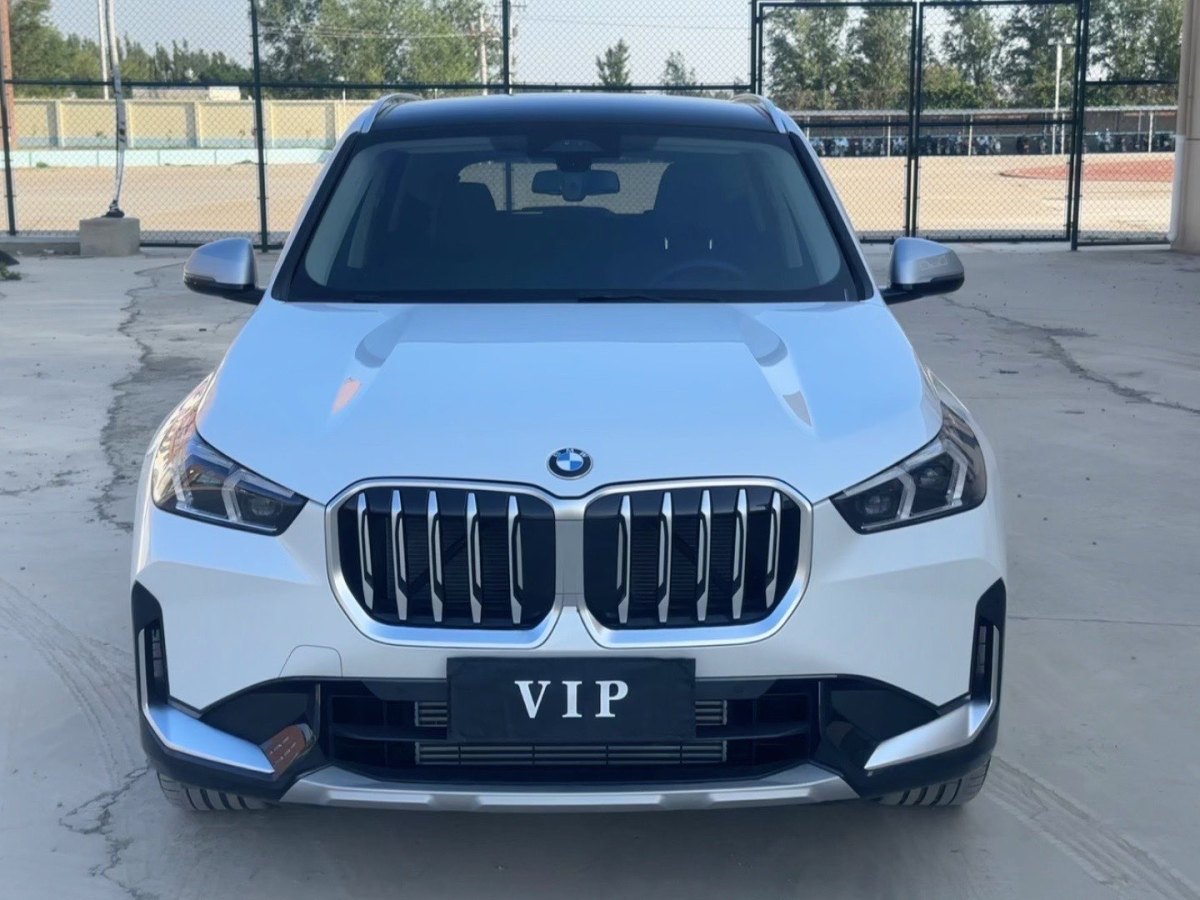 2024年5月寶馬 寶馬X1  2023款 xDrive25Li X設(shè)計(jì)套裝