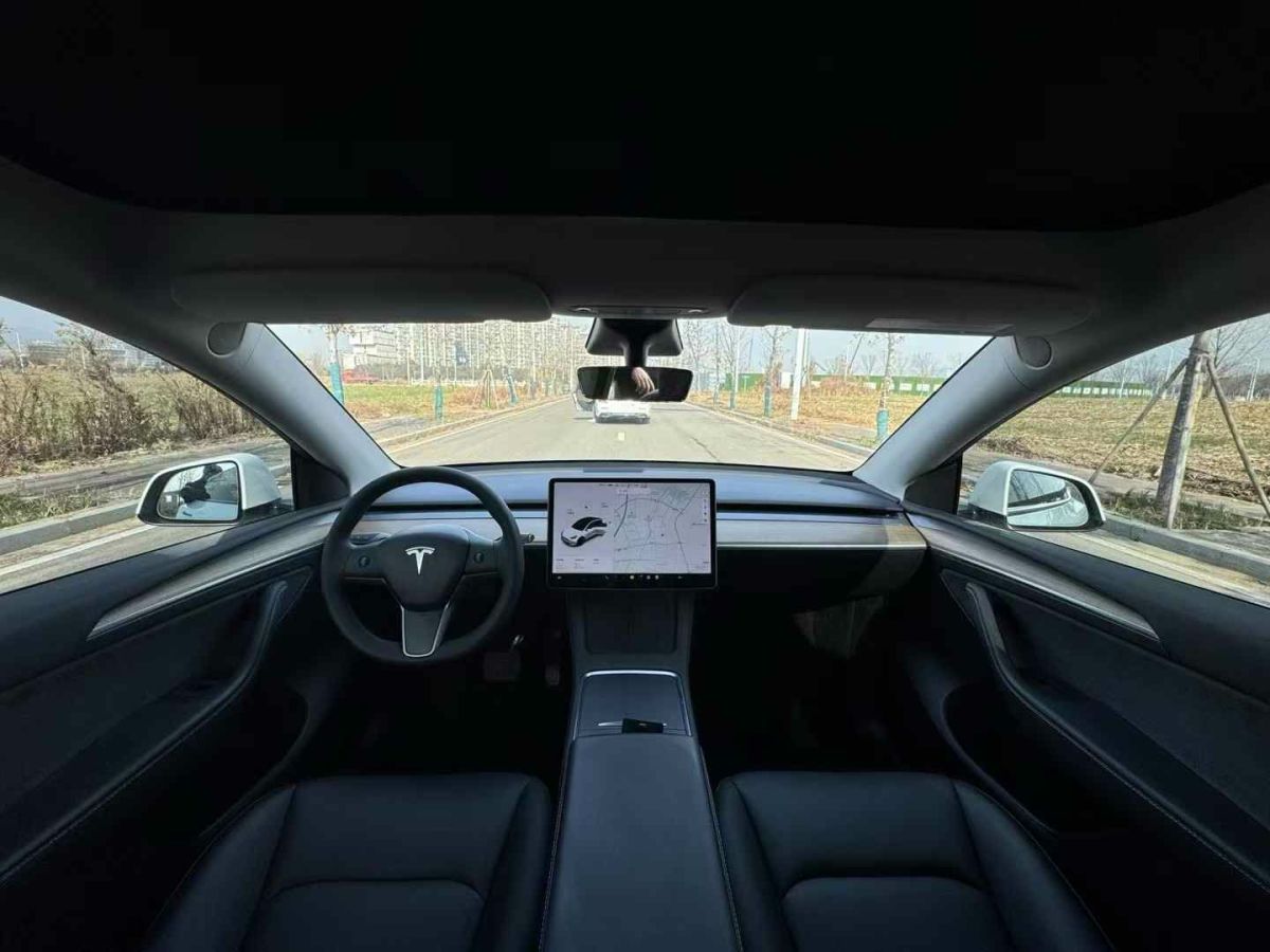 特斯拉 Model S  2021款 Plaid Plus 版圖片