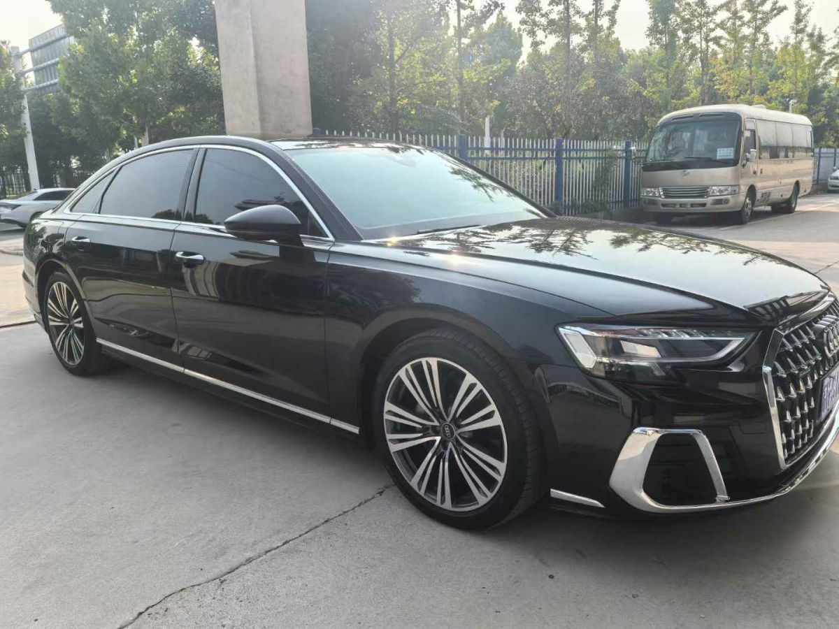 奧迪 奧迪A8  2023款 A8L 60 TFSI quattro圖片