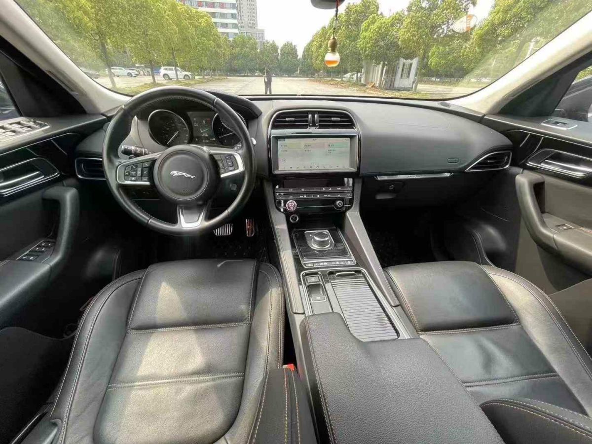 捷豹 F-TYPE  2020款 2.0T 敞篷版圖片