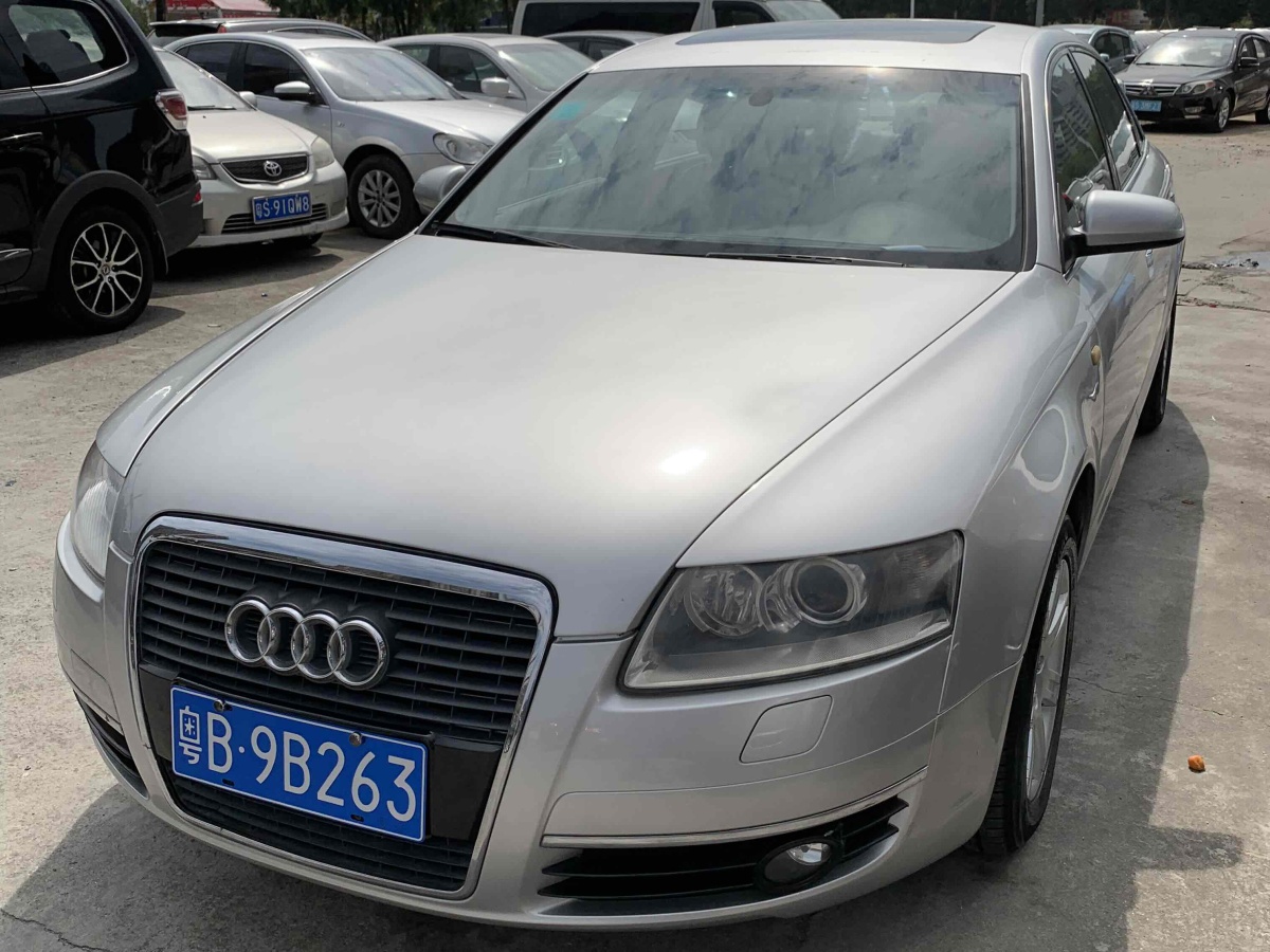 奧迪 奧迪A6L  2011款 A6L 2.0TFSI 標(biāo)準(zhǔn)型圖片