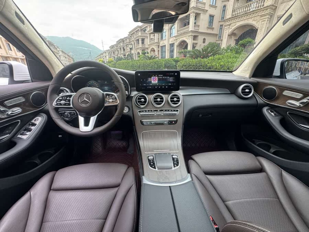 奔馳 奔馳GLC  2018款 改款 GLC 300 4MATIC 動感型圖片