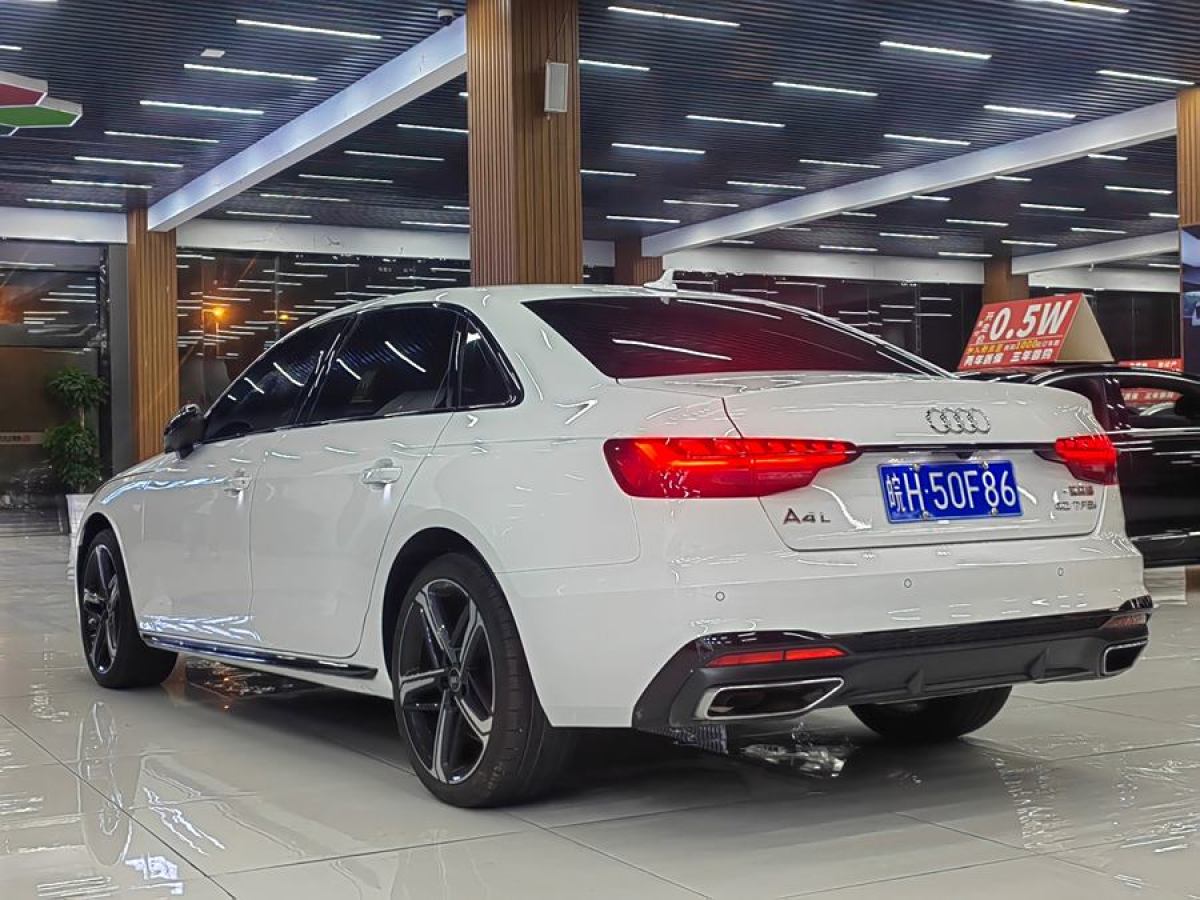 奧迪 奧迪A4L  2024款 40 TFSI 豪華動感型圖片