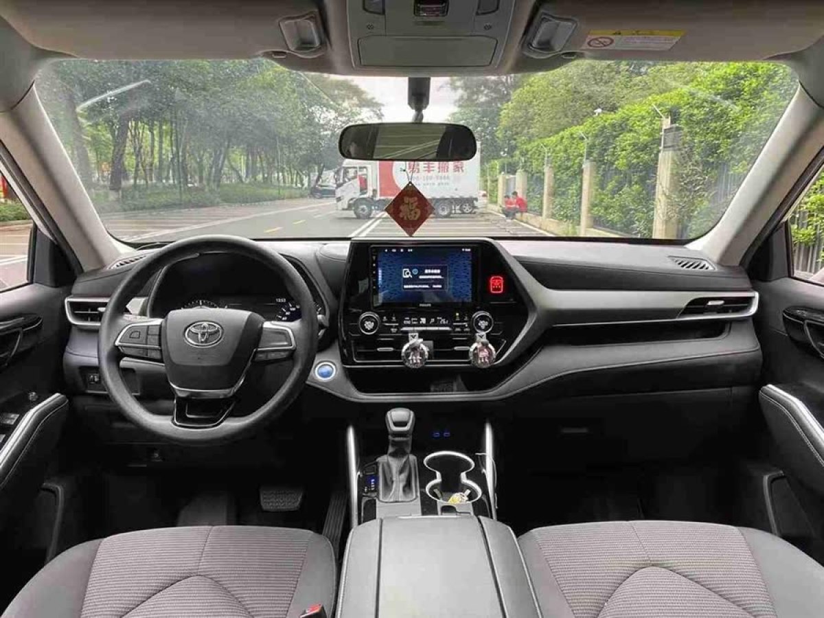 豐田 漢蘭達  2022款 雙擎 2.5L 兩驅精英版 5座圖片
