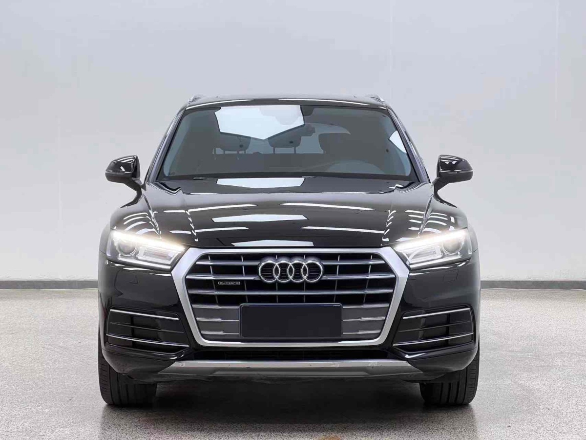 奧迪 奧迪Q5L  2020款 改款 40 TFSI 榮享進取型圖片