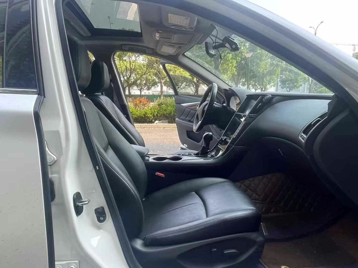 英菲尼迪 Q50L 圖片