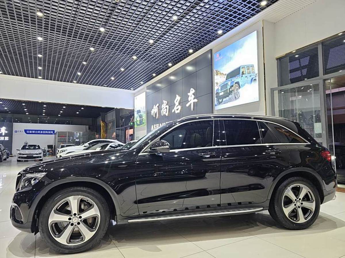 奔馳 奔馳GLC  2016款 GLC 300 4MATIC 動(dòng)感型圖片