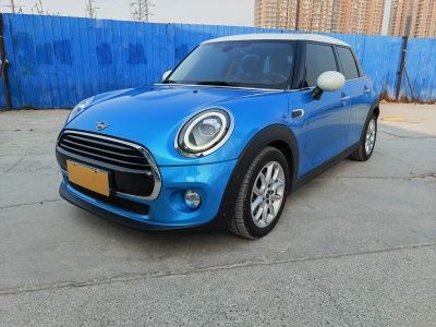 2019年5月 MINI MINI 1.5T COOPER 經(jīng)典派 五門版圖片