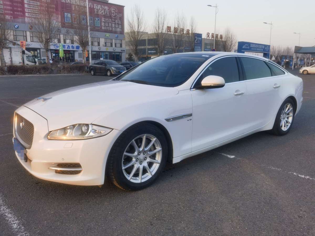 捷豹 XJ  2013款 XJL 3.0T 全景商務(wù)版圖片