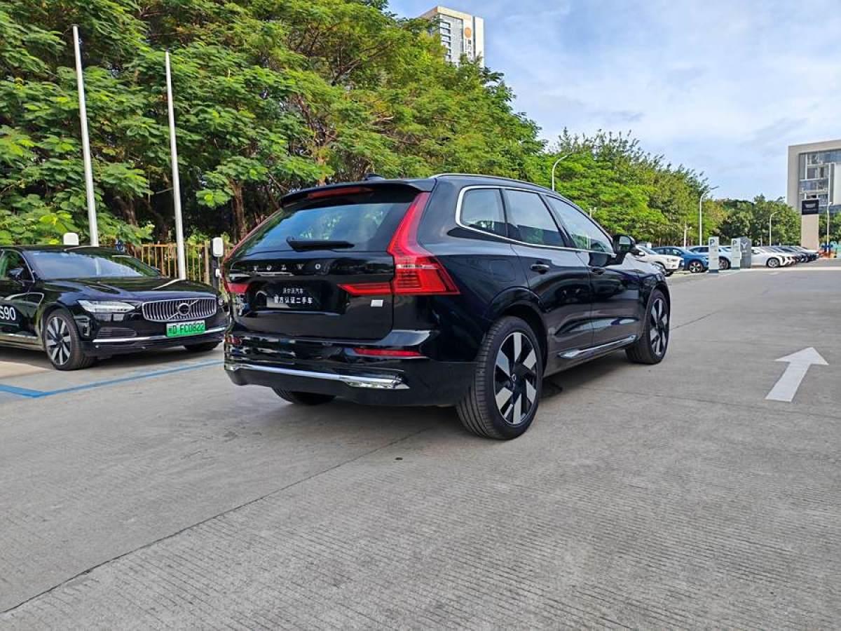 沃爾沃 XC60新能源  2024款 T8 插電混動(dòng) 長(zhǎng)續(xù)航四驅(qū)智雅豪華版圖片