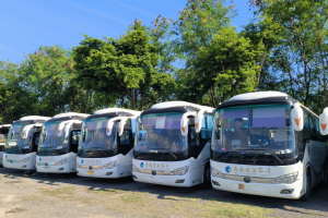 2019年8月 同款多臺(tái)國(guó)五38座宇通6906型旅游客車  