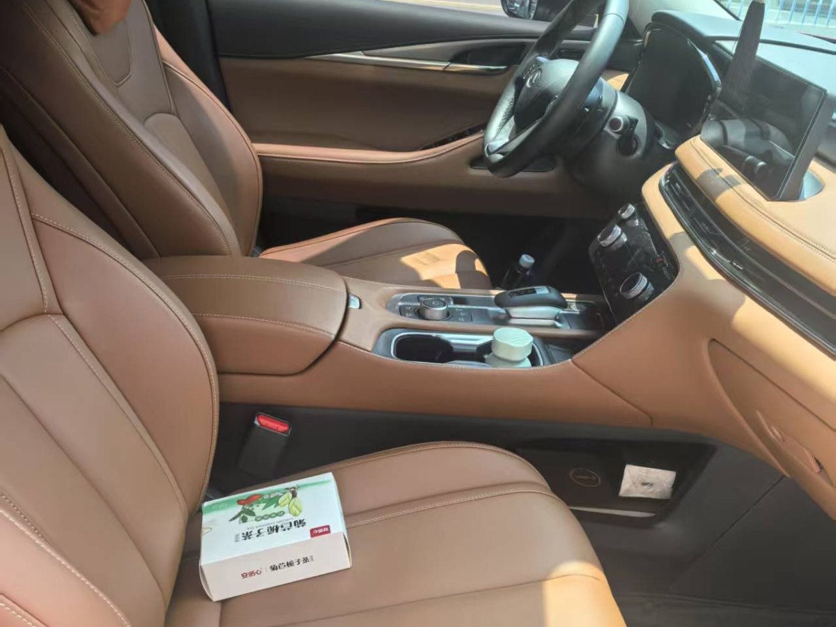 英菲尼迪 QX60  2014款 油電混合 2.5T 無級 兩驅(qū)卓越版圖片