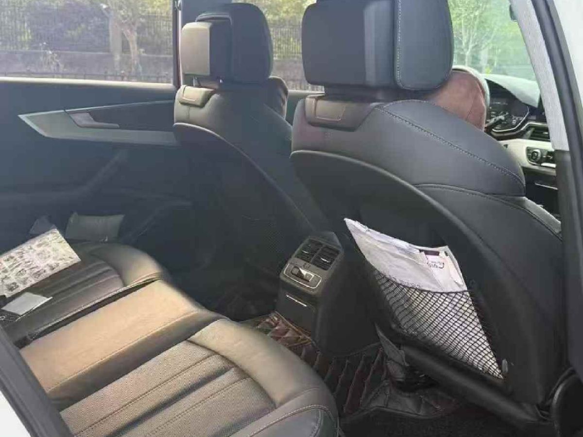 奧迪 奧迪A4L  2020款 35 TFSI 時(shí)尚動(dòng)感型圖片