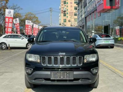 2014年1月 Jeep 指南者(進(jìn)口) 2.0L 兩驅(qū)豪華版圖片