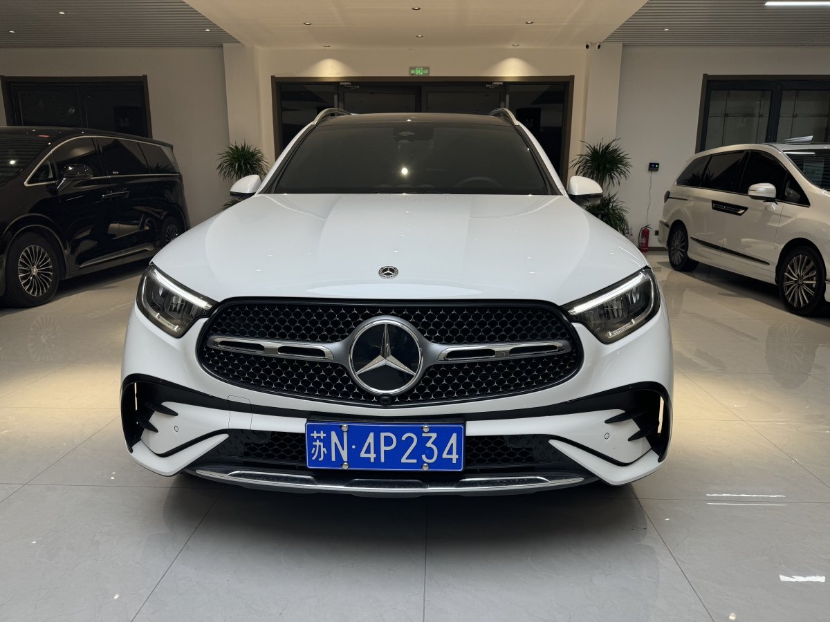 奔馳 奔馳GLC  2023款 改款 GLC 260 L 4MATIC 豪華型 5座圖片