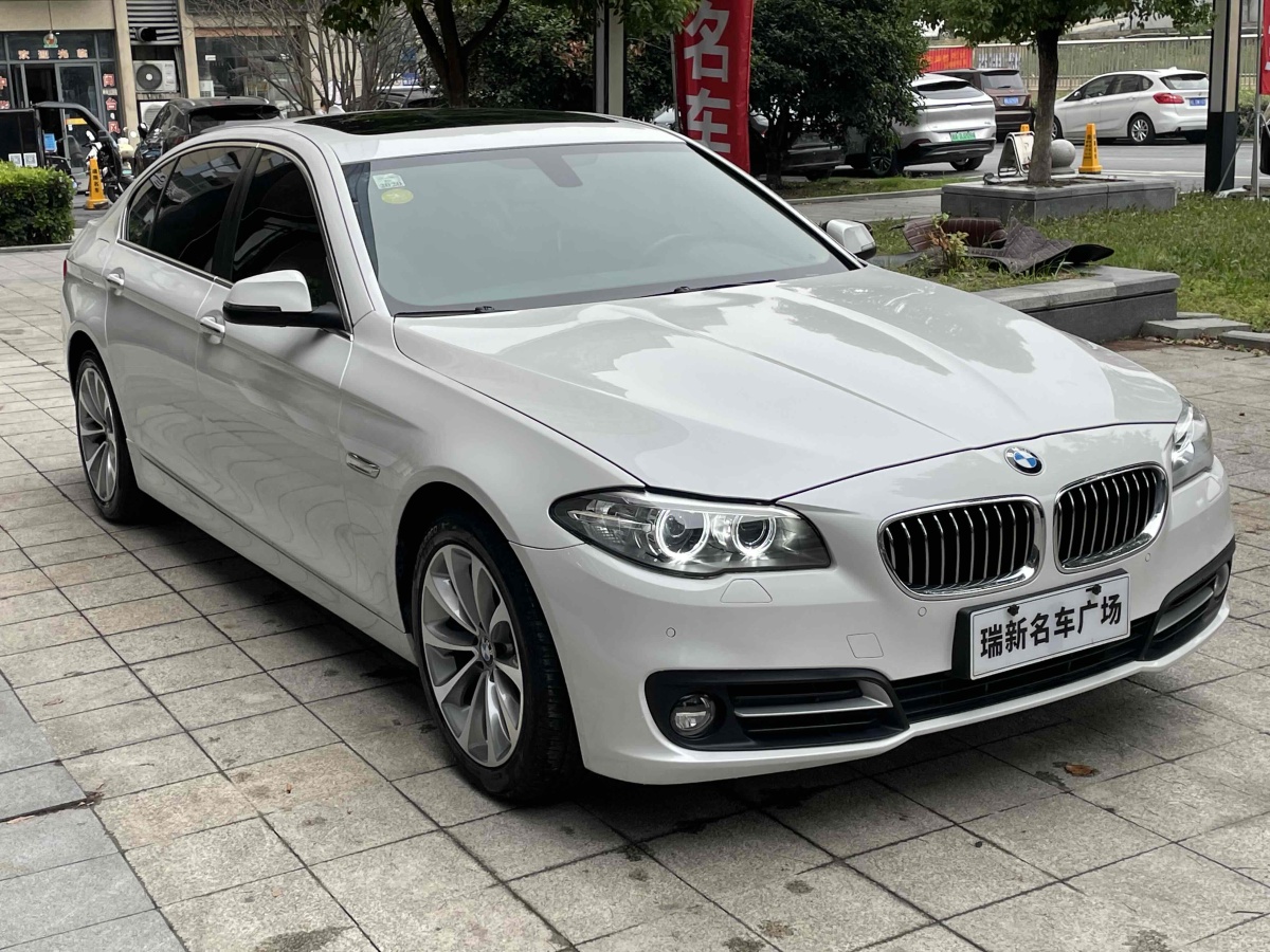 寶馬 寶馬5系  2017款 525Li 領(lǐng)先型圖片