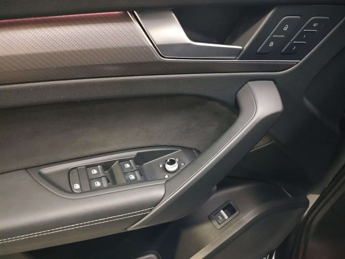 奧迪 奧迪Q5L Sportback  2022款 改款 40 TFSI 豪華型圖片